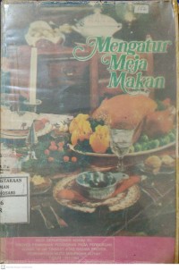 Mengatur Meja Makan